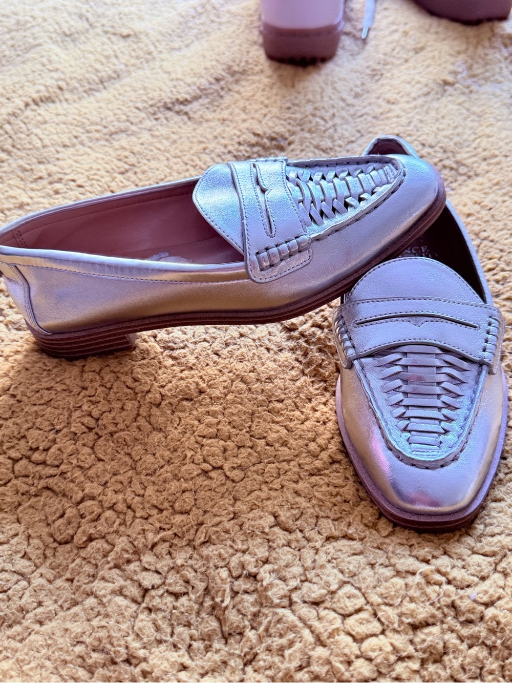 Vince Camuto Metallic Silver Women's Woven Penny Loafers size 5 NWOT
